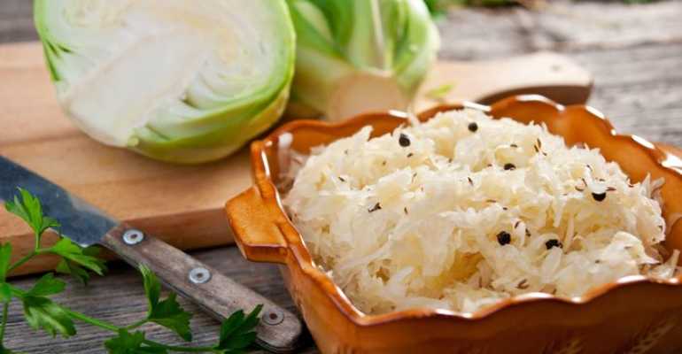 Можно ли есть квашеную капусту при подагре? Польза продукта