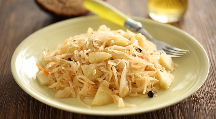 Можно ли есть квашеную капусту при подагре? Польза продукта