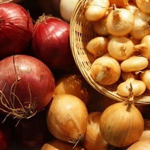 Можно ли есть лук при подагре и как он может помочь